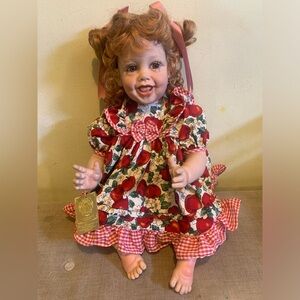 1993 Rare Fayzah Spanos 28 inch doll Apple Saucy